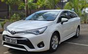 Toyota Avensis 2016 White for sale