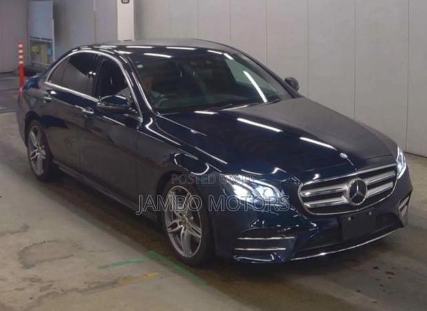 Mercedes-Benz E250 2019 Blue