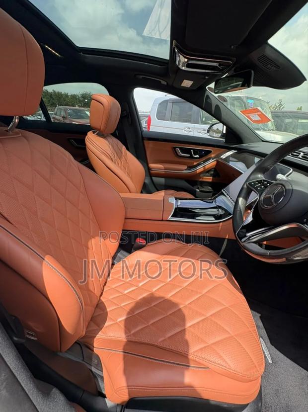 Mercedes-Benz S-Class 2022 White