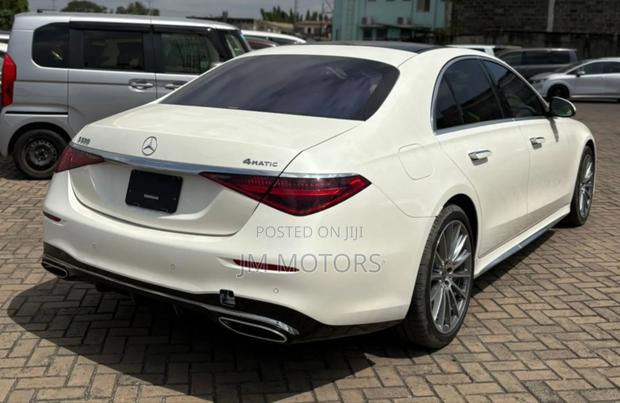 Mercedes-Benz S-Class 2022 White