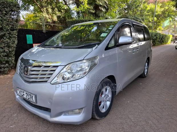 Toyota Alphard 2.4 Petrol FWD 2008 Silver