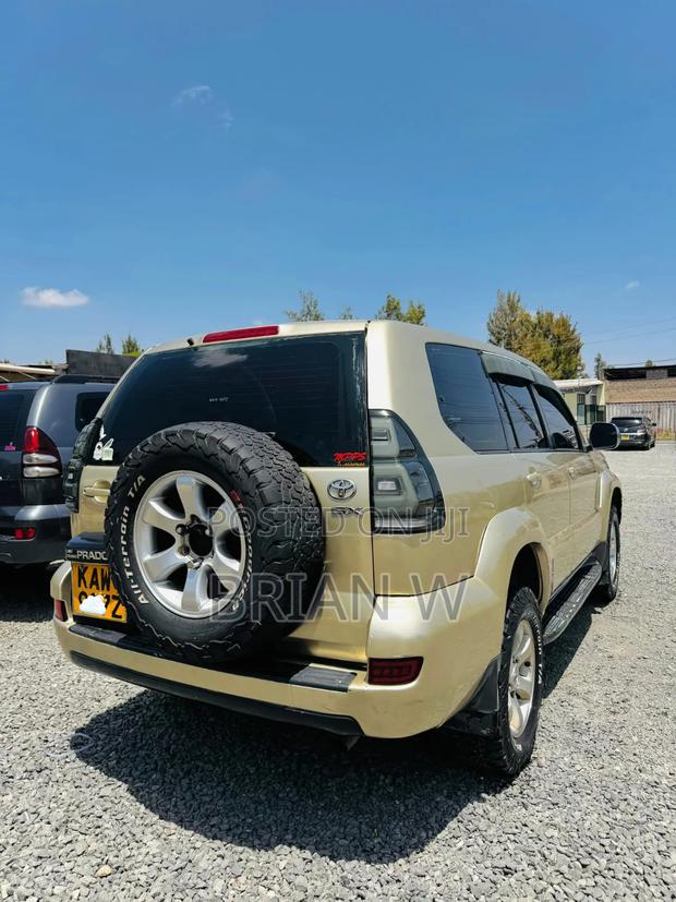 Toyota Land Cruiser Prado 2008 White