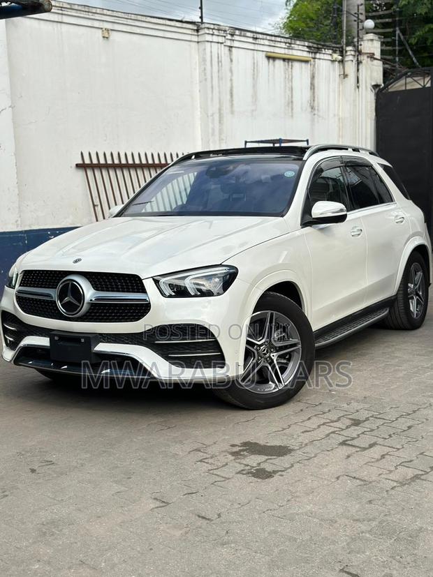 Mercedes-Benz GLE-Class GLE 450 4MATIC 2019 White