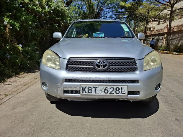 Toyota RAV4 2.4 2008 Silver