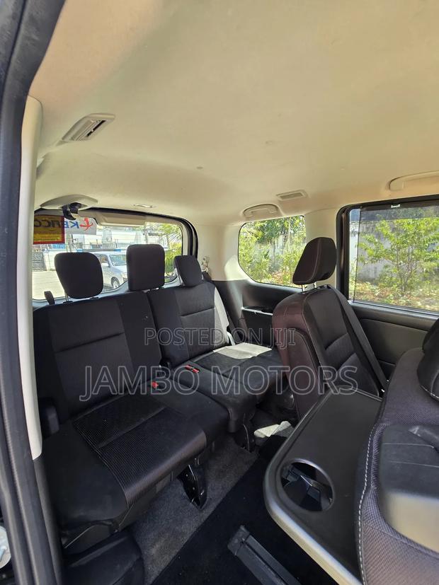 Nissan Serena 2019 Black