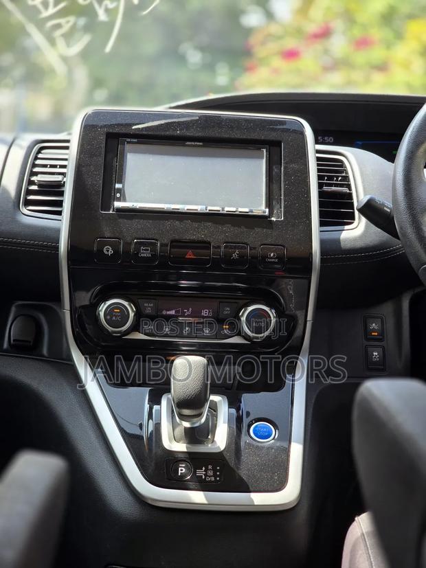 Nissan Serena 2019 Black