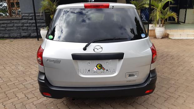 Mazda Familia 2017 Gray