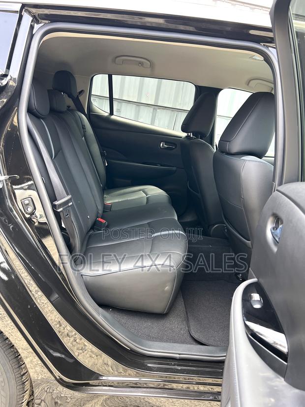 Nissan Leaf S 2021 Black