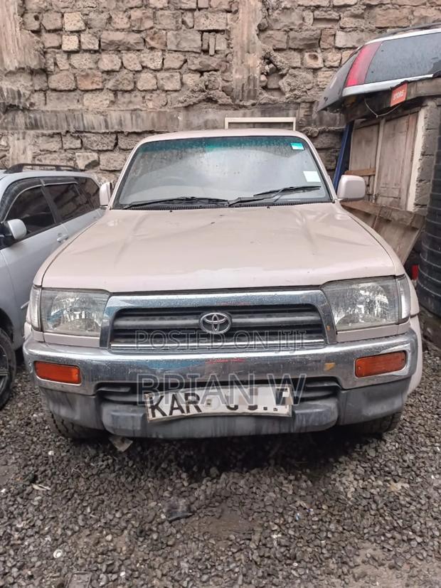 Toyota Hilux Surf 2003 Beige