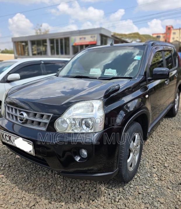 Nissan X-Trail 2.0 Petrol XE 2010 Black