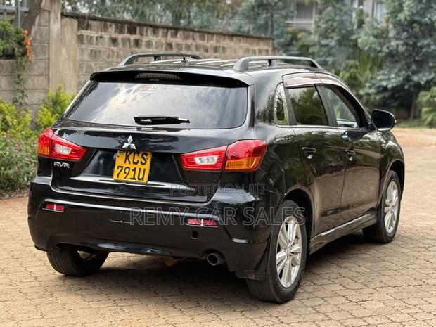 Mitsubishi RVR 2.0 2011 Black