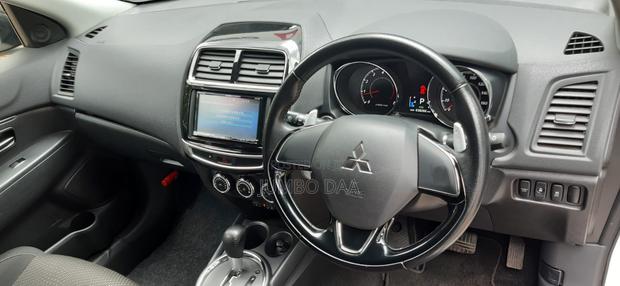 Mitsubishi RVR 2016 White