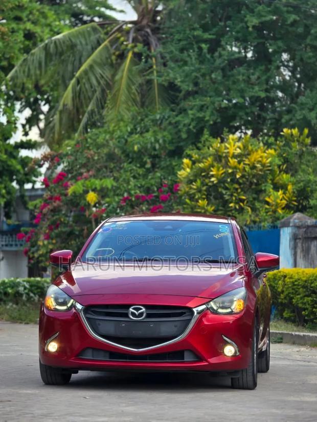 Mazda Demio 2018 Red