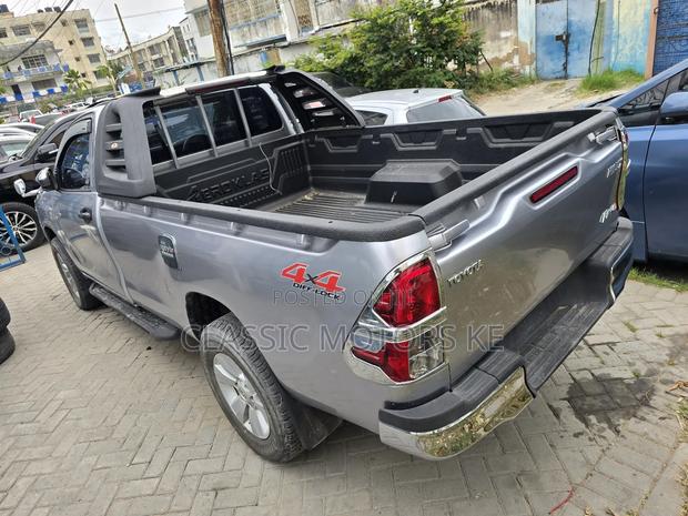 Toyota Hilux Revo Single Cab Deisel 2.8 AWD 2019 Silver