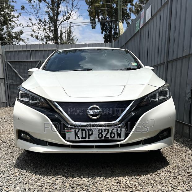 Nissan Leaf S 2018 White