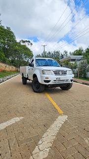 Tata Xenon 2015 White for sale