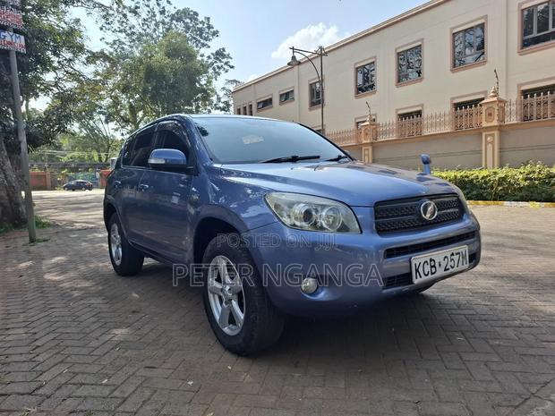 Toyota RAV4 4x4 2007 Blue