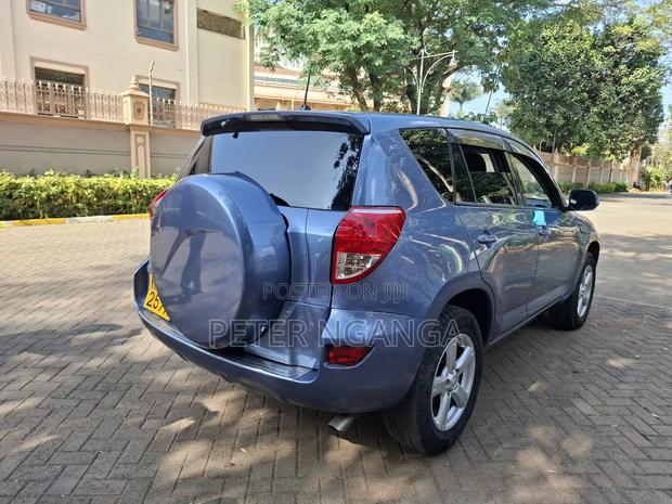 Toyota RAV4 4x4 2007 Blue