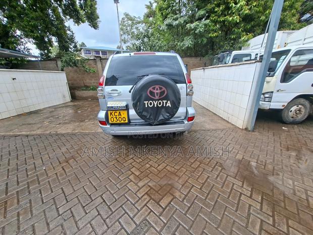 Toyota Land Cruiser Prado 2007 Silver