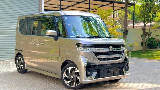 Suzuki Spacia 660 AWD 2020 Gray