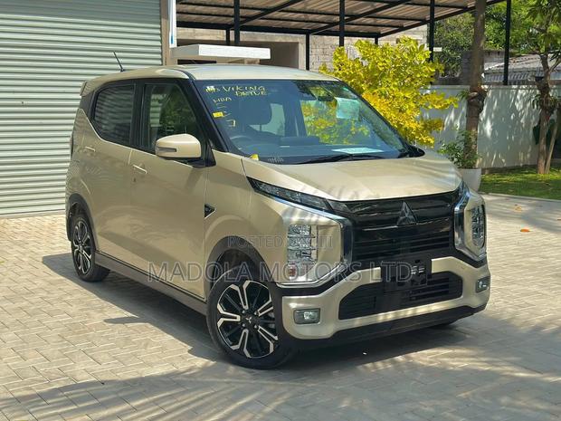 Mitsubishi EK 2020 Gold