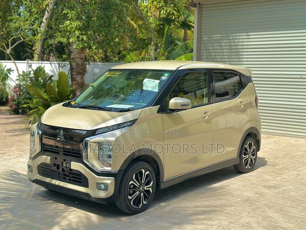 Mitsubishi EK 2020 Gold