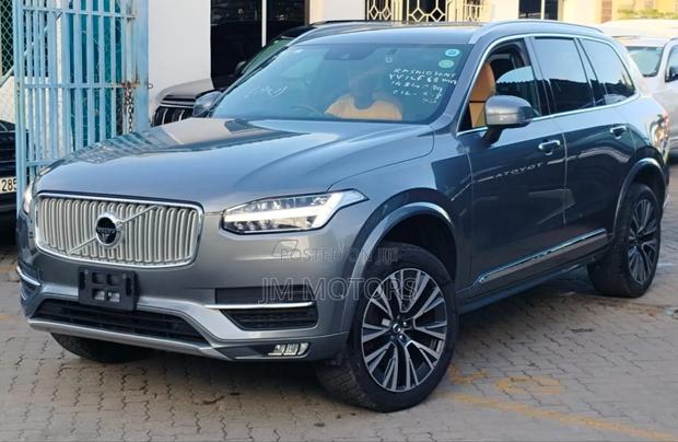 Volvo XC90 2019 Blue