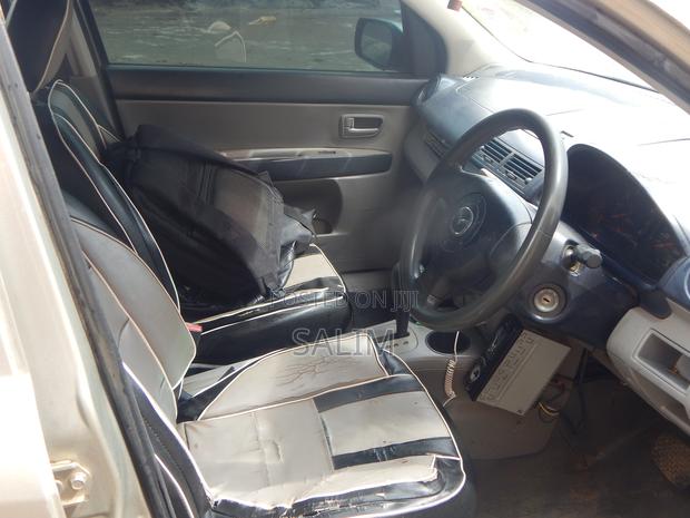 Mazda Demio 2005 Silver