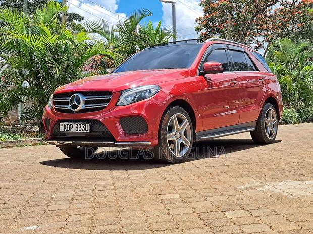 Mercedes-Benz GLE-Class GLE 350d 4MATIC 2016 Red