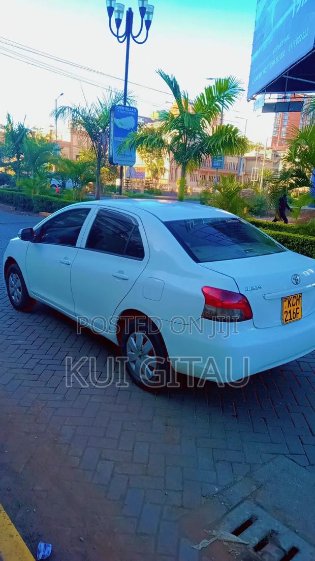 Toyota Belta 2009 White