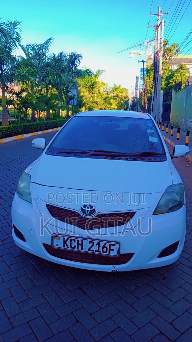 Toyota Belta 2009 White
