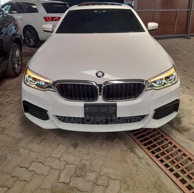 BMW 523i 2019 White
