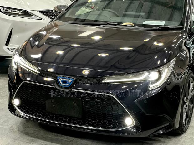 Toyota Corolla Hybrid LE AWD 2023 Black