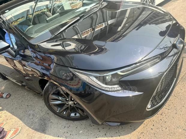 Toyota Corolla Hybrid LE AWD 2023 Black