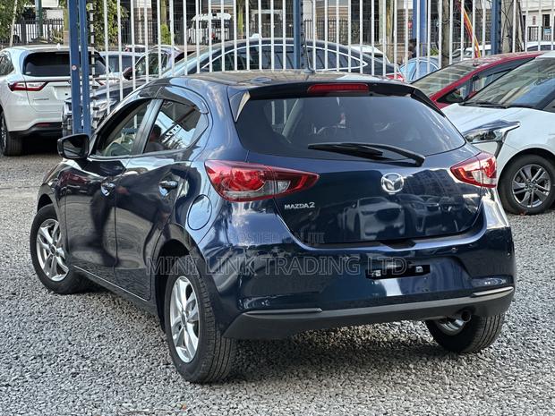 Mazda 2 2021 Blue
