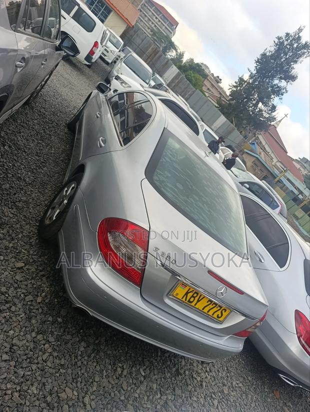 Mercedes-Benz E250 2007 Silver