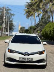 Toyota Auris 2015 White for sale