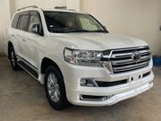 Toyota Land Cruiser 4.6 V8 ZX 2020 White for sale