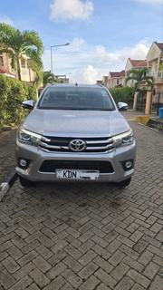 Toyota Hilux 2017 Silver for sale