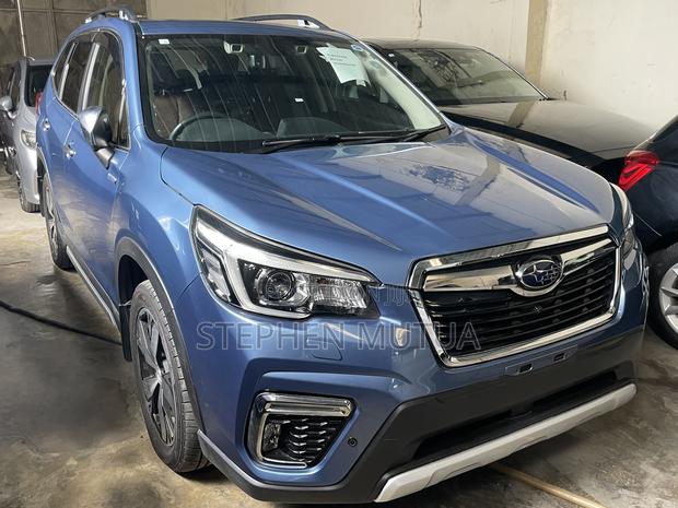 Subaru Forester Touring AWD 2019 Blue