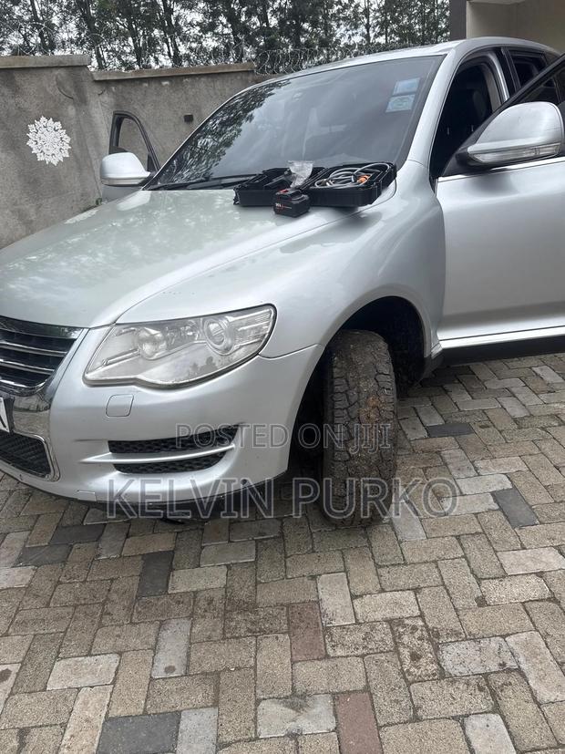 Volkswagen Touareg 2008 Silver