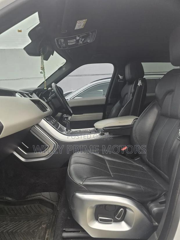 Land Rover Range Rover Sport SE 4dr SUV 4WD (3.0L 6cyl S/C 8A) 2015 White