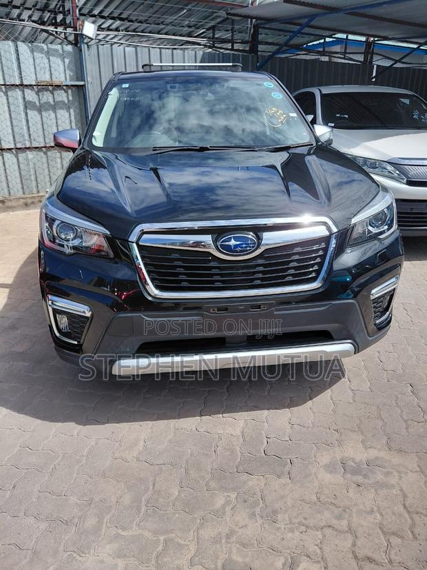Subaru Forester Premium AWD 2020 Black