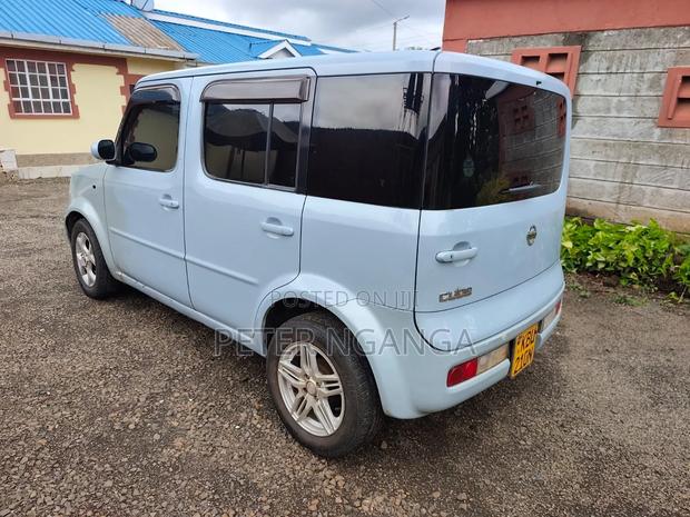 Nissan Cube 2006 Blue
