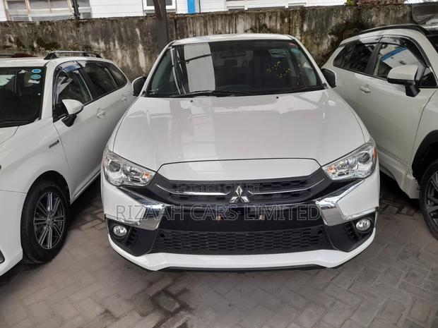 Mitsubishi RVR 2018 White