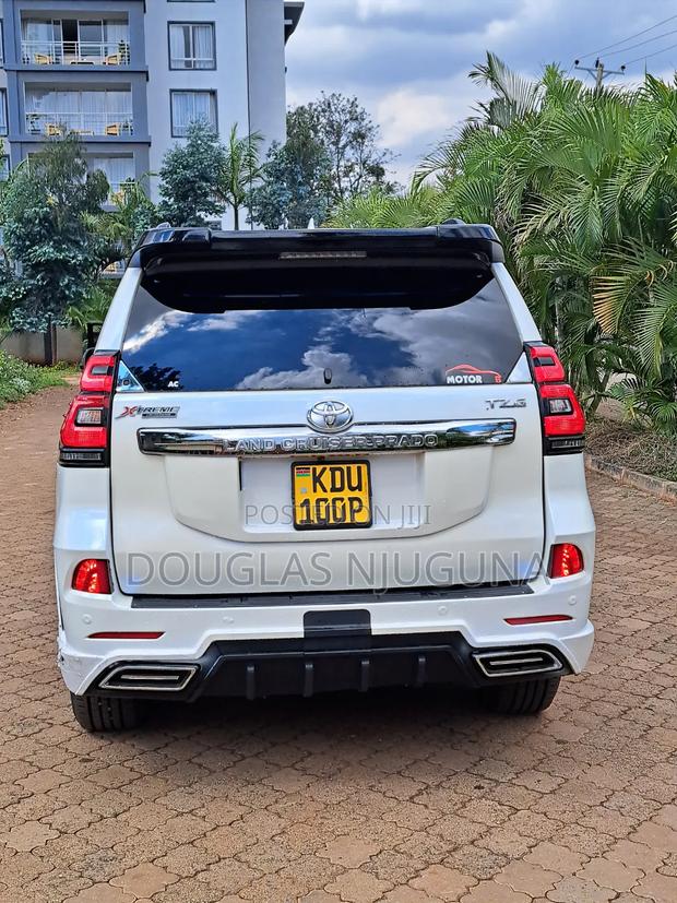 Toyota Land Cruiser Prado 2.8 D-4D 2015 White