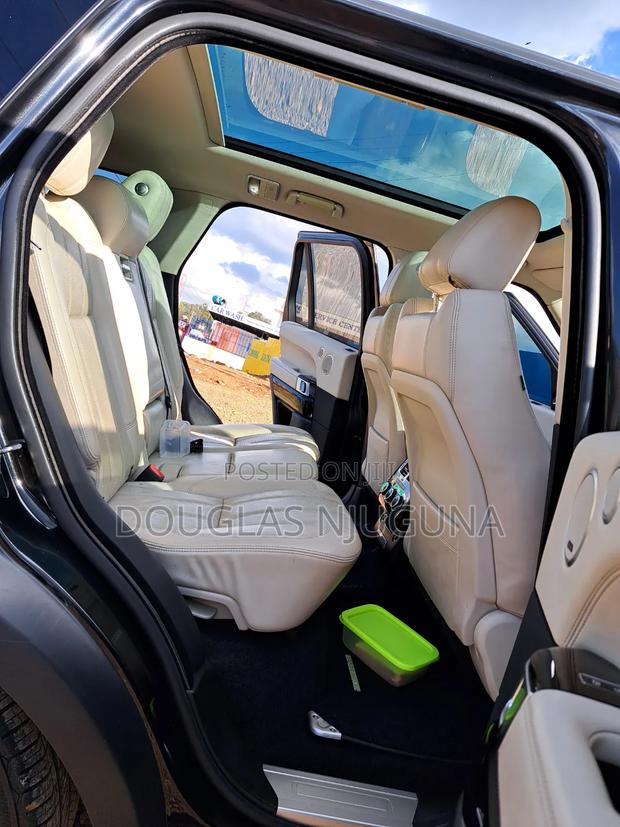Land Rover Range Rover Vogue 2016 Blue