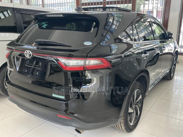 Toyota Harrier 2.0 Turbo 4WD 2019 Black