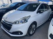Peugeot 208 2019 White for sale