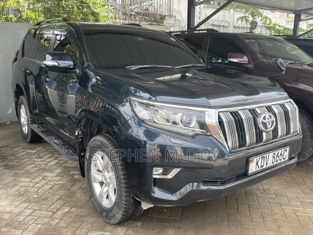 Toyota Land Cruiser Prado 2.8 2018 Green